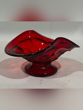 Fenton Ruby Red Georgian Bon Bon Or Trinket Dish 1950s - 1960s Vintage